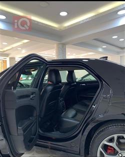 کرایسلەر 300